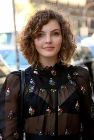 Camren Bicondova OnlyFans Leaked Free Thumbnail Picture - #e9wTHLXgu2