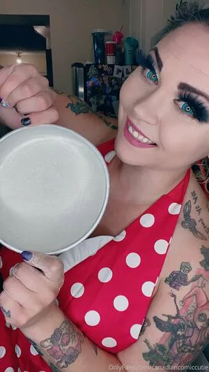 Canadiancomiccutie OnlyFans Leaked Free Thumbnail Picture - #1c4nGpiWlG