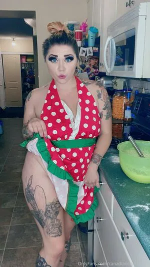 Canadiancomiccutie OnlyFans Leaked Free Thumbnail Picture - #8bxR9SehCi