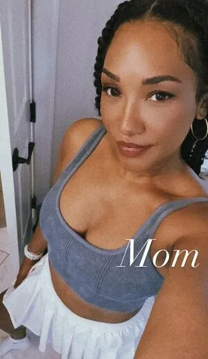 Candice Patton OnlyFans Leaked Free Thumbnail Picture - #UtCqyoXTxn