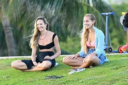 Candice Swanepoel OnlyFans Leaked Free Thumbnail Picture - #Aml8JF4gqX