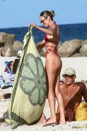 Candice Swanepoel OnlyFans Leaked Free Thumbnail Picture - #Eurdhm6v6z