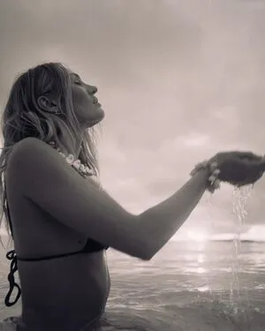 Candice Swanepoel OnlyFans Leaked Free Thumbnail Picture - #UzijsEIGee