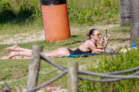 Candice Swanepoel OnlyFans Leaked Free Thumbnail Picture - #dGNtvBxTW5