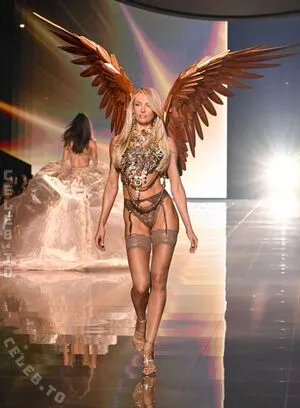 Candice Swanepoel OnlyFans Leaked Free Thumbnail Picture - #kr2CPDvpHs