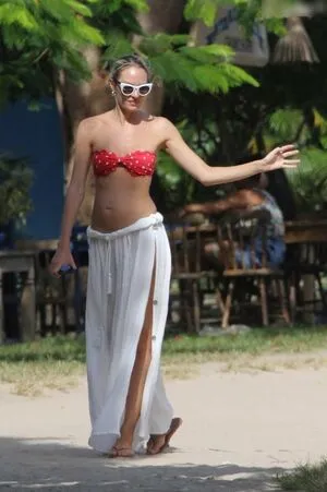 Candice Swanepoel OnlyFans Leaked Free Thumbnail Picture - #sf1QMtU1eh