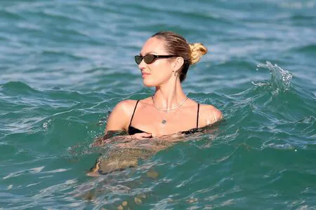 Candice Swanepoel OnlyFans Leaked Free Thumbnail Picture - #NZY8Z8zp1r