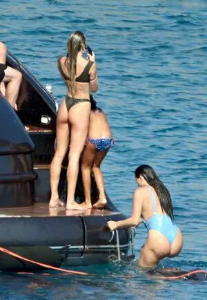 Candice Swanepoel OnlyFans Leaked Free Thumbnail Picture - #kmNBJAAckt