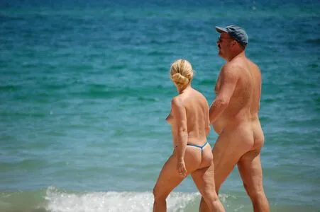 Candid Beach OnlyFans Leaked Free Thumbnail Picture - #SNouIhiYxV