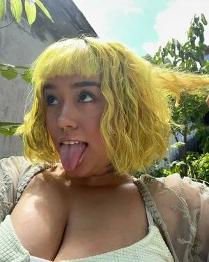 Candiely OnlyFans Leaked Free Thumbnail Picture - #FKx57tUs4i
