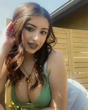 Candii Kayn OnlyFans Leaked Free Thumbnail Picture - #TNOTyfV9yz