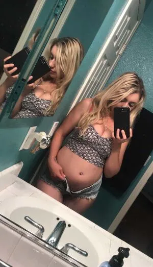 Candii Kayn OnlyFans Leaked Free Thumbnail Picture - #avfhgjeqD0