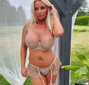 Candy Samira OnlyFans Leaked Free Thumbnail Picture - #7XnfNpH036