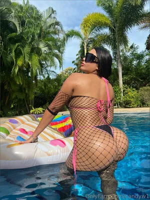 Candyw1 OnlyFans Leaked Free Thumbnail Picture - #QNOgWgaini