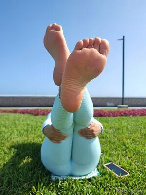 Canelafeet1 OnlyFans Leaked Free Thumbnail Picture - #P2wsrRJo3d