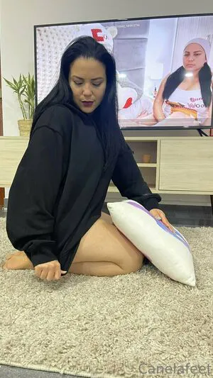 Canelafeet1 OnlyFans Leaked Free Thumbnail Picture - #RGRP7CXBUn