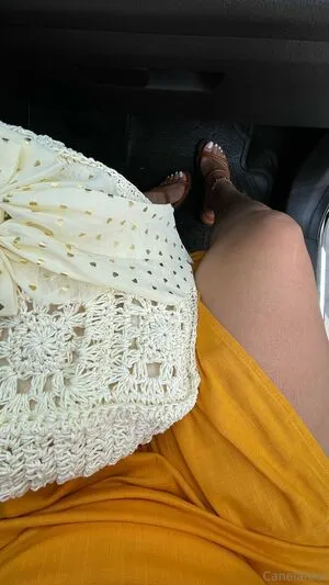Canelafeet1 OnlyFans Leaked Free Thumbnail Picture - #RQCOYg9lao