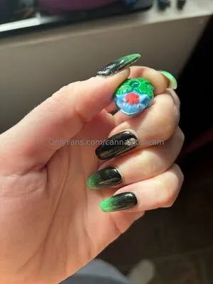 Cannabitchcam OnlyFans Leaked Free Thumbnail Picture - #ptoGAZGTjT