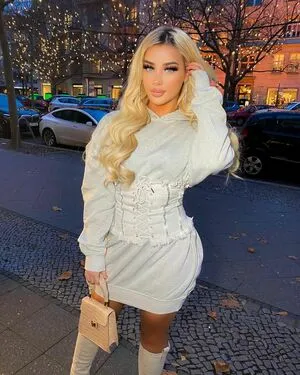 Canselguel OnlyFans Leaked Free Thumbnail Picture - #sVXsibQrj0