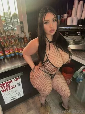 Capbarista OnlyFans Leaked Free Thumbnail Picture - #eV5BJM390H