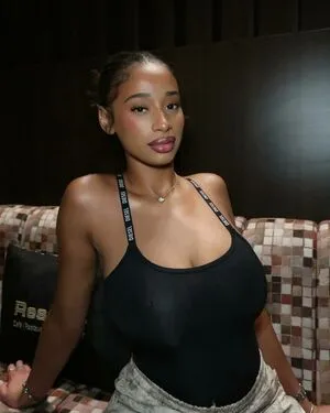 Capeverdian OnlyFans Leaked Free Thumbnail Picture - #Yx1XY34j19