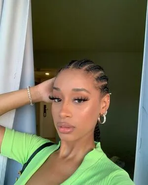 Capeverdian OnlyFans Leaked Free Thumbnail Picture - #eVMDTANxv7