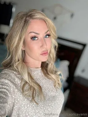 Capricavanni OnlyFans Leaked Free Thumbnail Picture - #DzmyHp2EId