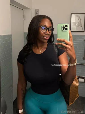 Capriceg OnlyFans Leaked Free Thumbnail Picture - #P0bxyFjwas