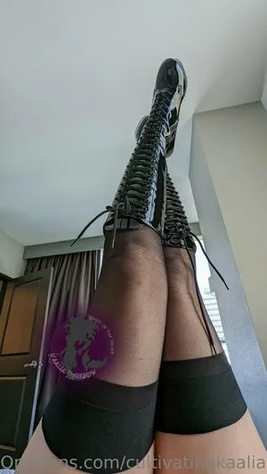 Captivatingkaalia OnlyFans Leaked Free Thumbnail Picture - #TtKFJz8aEg