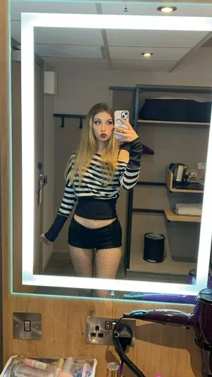 Capybaraclutchs OnlyFans Leaked Free Thumbnail Picture - #IzSQuK0etz