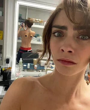 Cara Delevingne OnlyFans Leaked Free Thumbnail Picture - #0HbGw3s6lb