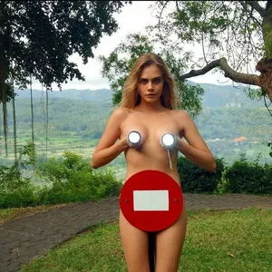 Cara Delevingne OnlyFans Leaked Free Thumbnail Picture - #16jw9YDyAV