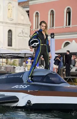 Cara Delevingne OnlyFans Leaked Free Thumbnail Picture - #9SRelYrX4S