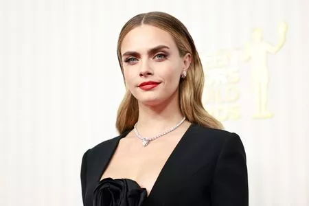 Cara Delevingne OnlyFans Leaked Free Thumbnail Picture - #FehkgfhjbG