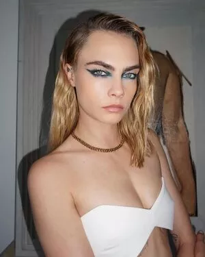 Cara Delevingne OnlyFans Leaked Free Thumbnail Picture - #FvZe4o8OLU