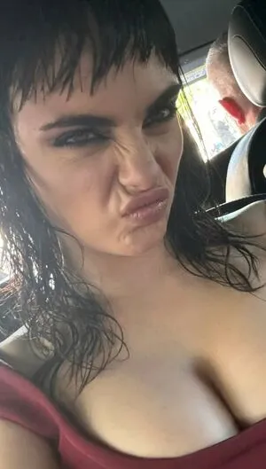 Cara Delevingne OnlyFans Leaked Free Thumbnail Picture - #GPY8QpQHdY