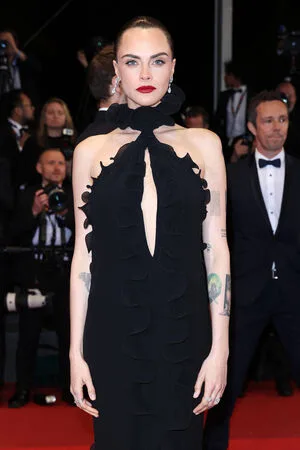 Cara Delevingne OnlyFans Leaked Free Thumbnail Picture - #JRNidkcc7N