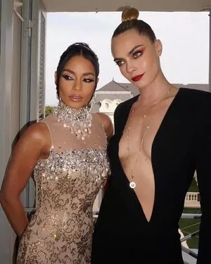 Cara Delevingne OnlyFans Leaked Free Thumbnail Picture - #OKtiW7Qx2n