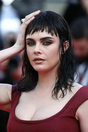 Cara Delevingne OnlyFans Leaked Free Thumbnail Picture - #PD0p72a4g3