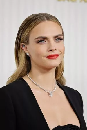 Cara Delevingne OnlyFans Leaked Free Thumbnail Picture - #PsccOGRj4I