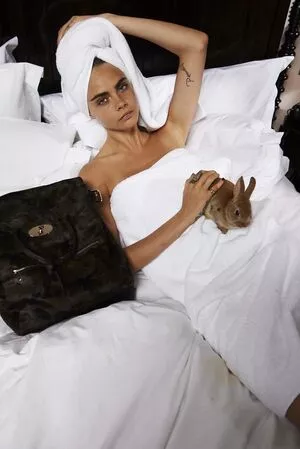 Cara Delevingne OnlyFans Leaked Free Thumbnail Picture - #PzGEAnNubP