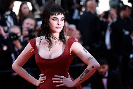 Cara Delevingne OnlyFans Leaked Free Thumbnail Picture - #WiFXObfBQ2