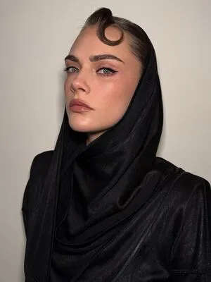 Cara Delevingne OnlyFans Leaked Free Thumbnail Picture - #X7Quduzyfk