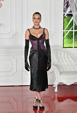 Cara Delevingne OnlyFans Leaked Free Thumbnail Picture - #bfPIReqFA7