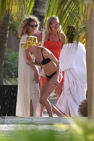 Cara Delevingne OnlyFans Leaked Free Thumbnail Picture - #c8bbzouxoL