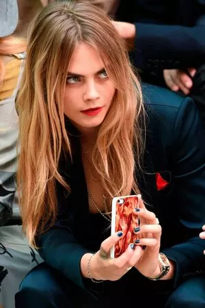 Cara Delevingne OnlyFans Leaked Free Thumbnail Picture - #hZU9cDKjN6