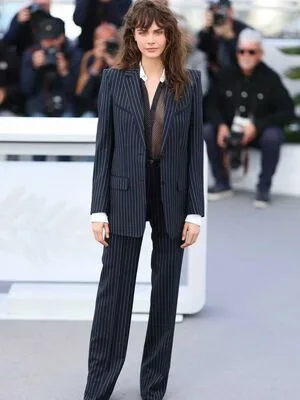 Cara Delevingne OnlyFans Leaked Free Thumbnail Picture - #o08iu364TI