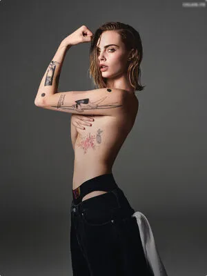 Cara Delevingne OnlyFans Leaked Free Thumbnail Picture - #oY5n343Dnp