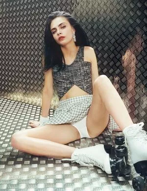 Cara Delevingne OnlyFans Leaked Free Thumbnail Picture - #xio45vqRAX