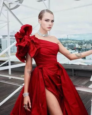 Cara Delevingne OnlyFans Leaked Free Thumbnail Picture - #zndCXyUpV8